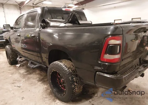 2019 Ram 1500 Big Horn/Lone Star 4X4 5'7 Box z USA, uszkodzony, nr VIN 1C6SRFFT2KN692259